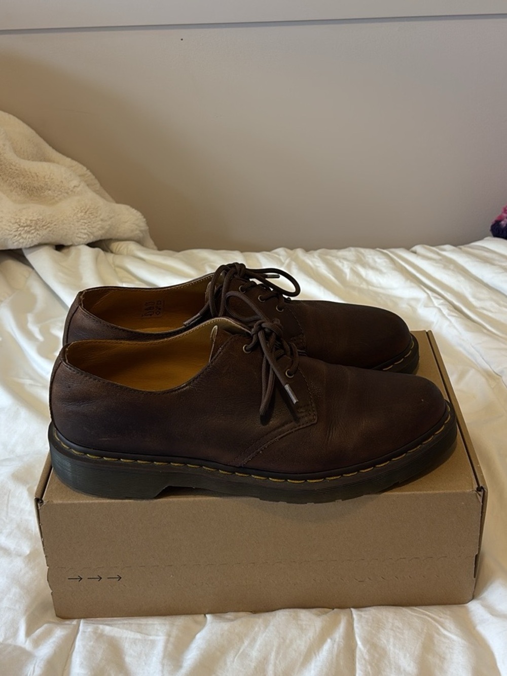Dr. Martens Men's Dark Brown Leather Derby Shoes